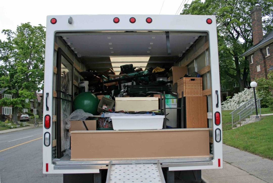 Full Moving Van